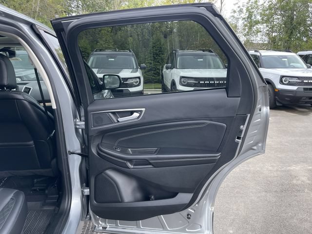 Certified 2024 Ford Edge Titanium w/ Equipment Group 301A AWD/4WD image 16