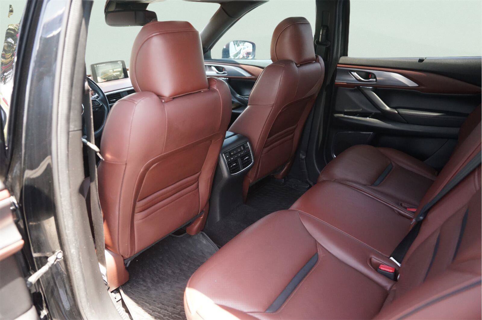Used 2018 MAZDA CX-9 Signature AWD/4WD image 12