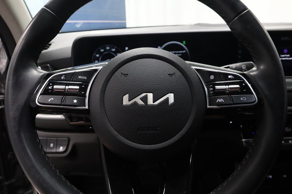 Used 2024 Kia Seltos S image 32