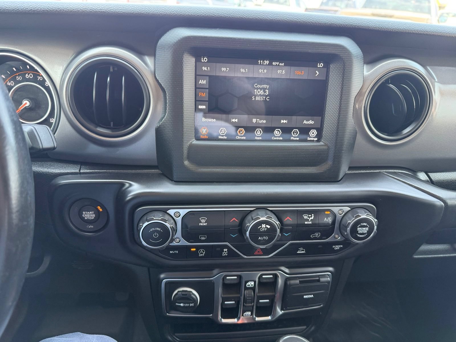 Used 2021 Jeep Wrangler Unlimited Sport AWD/4WD image 15