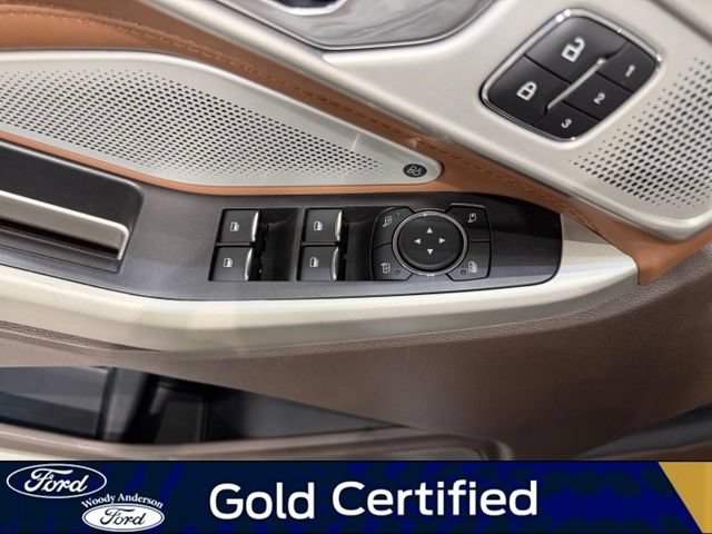 Certified 2022 Ford Explorer King Ranch w/ Premium Technology Package AWD/4WD image 22