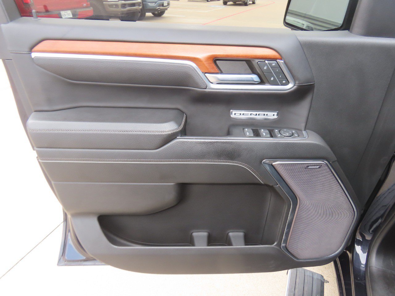 Used 2023 GMC Sierra 1500 Denali w/ Denali Reserve Package AWD/4WD image 24