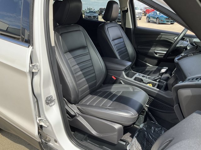Certified 2019 Ford Escape SEL FWD image 17