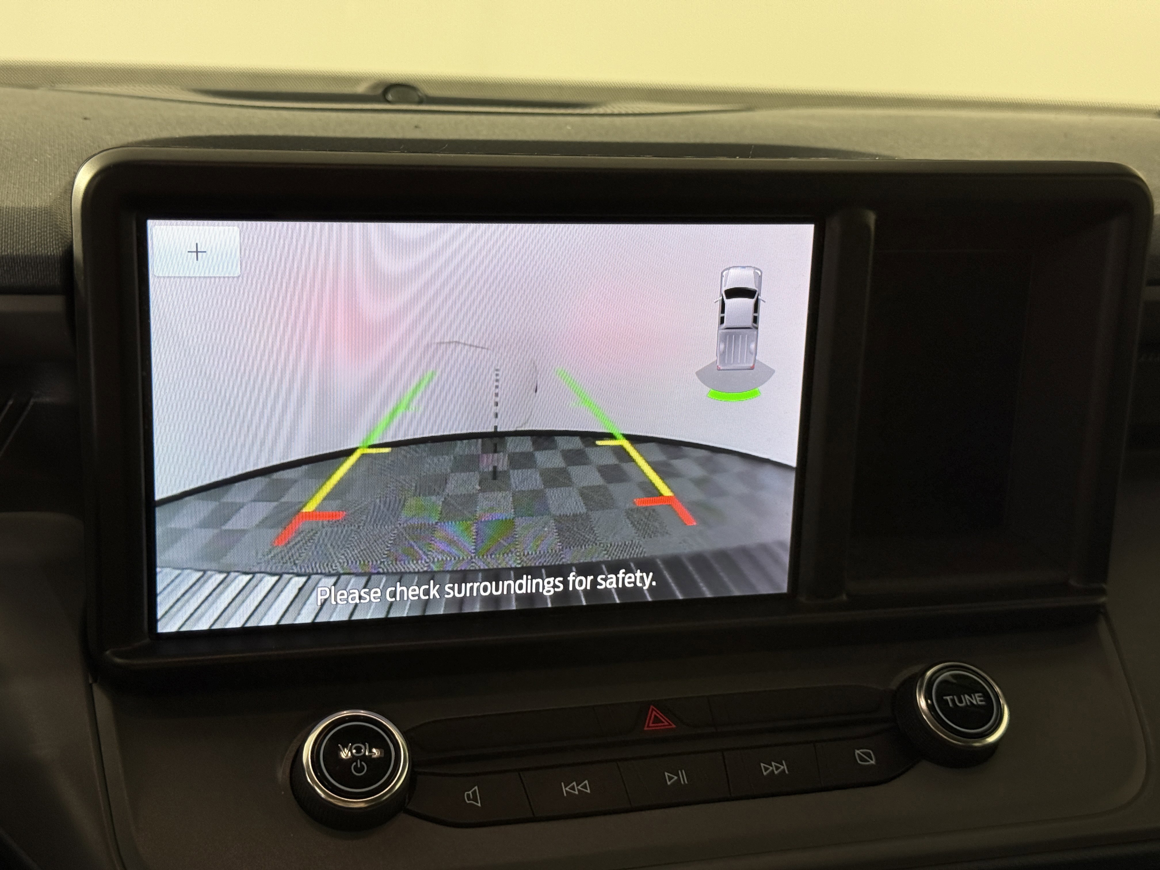 Certified 2024 Ford Maverick Lariat w/ Black Appearance Package image 21