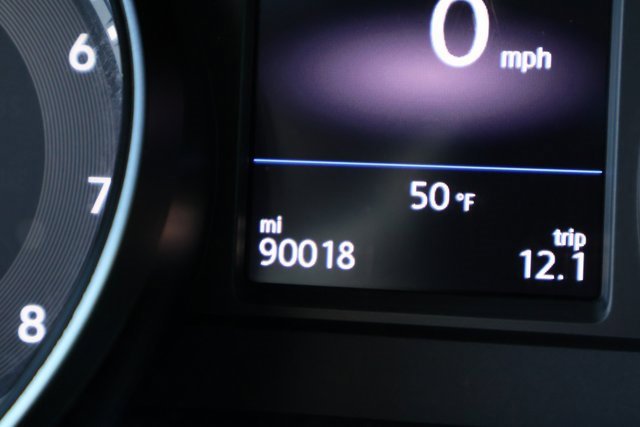 Used 2021 Volkswagen Atlas S image 32