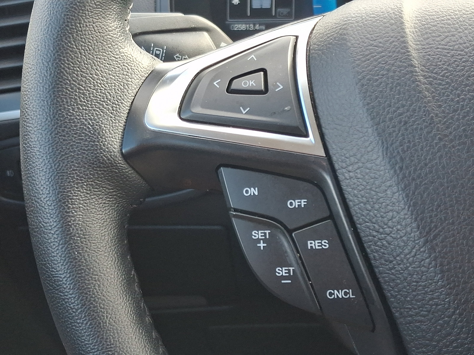 Certified 2024 Ford Edge SEL w/ Convenience Package AWD/4WD image 25