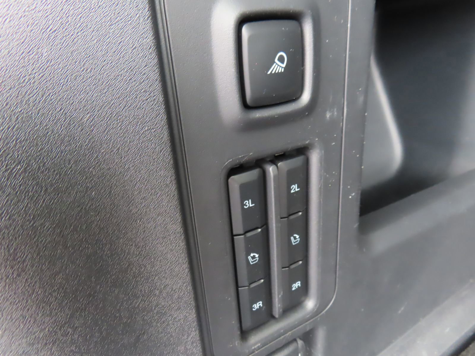 Certified 2025 Ford Expedition Max Platinum w/ Driver's Package image 46