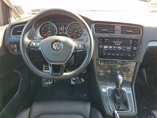 Used 2018 Volkswagen Golf Alltrack SEL image 11