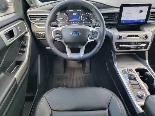 Certified 2023 Ford Explorer XLT w/ Equipment Group 202A AWD/4WD image 32