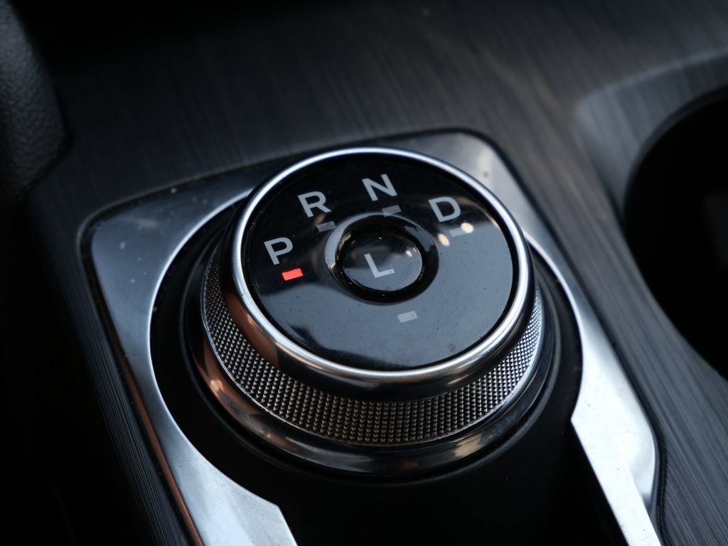Certified 2025 Ford Escape Active AWD/4WD image 28