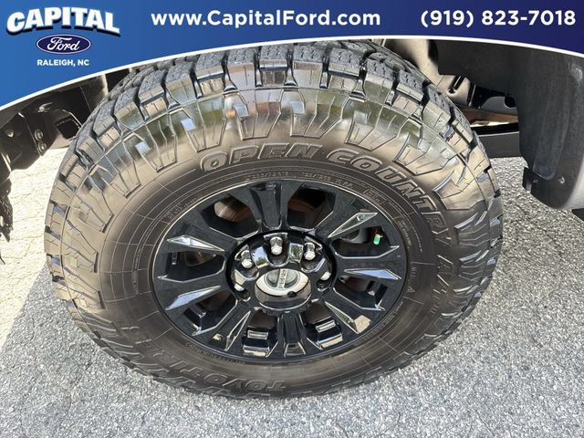 Certified 2022 Ford F250 Lariat w/ Tremor Off-Road Package AWD/4WD image 13