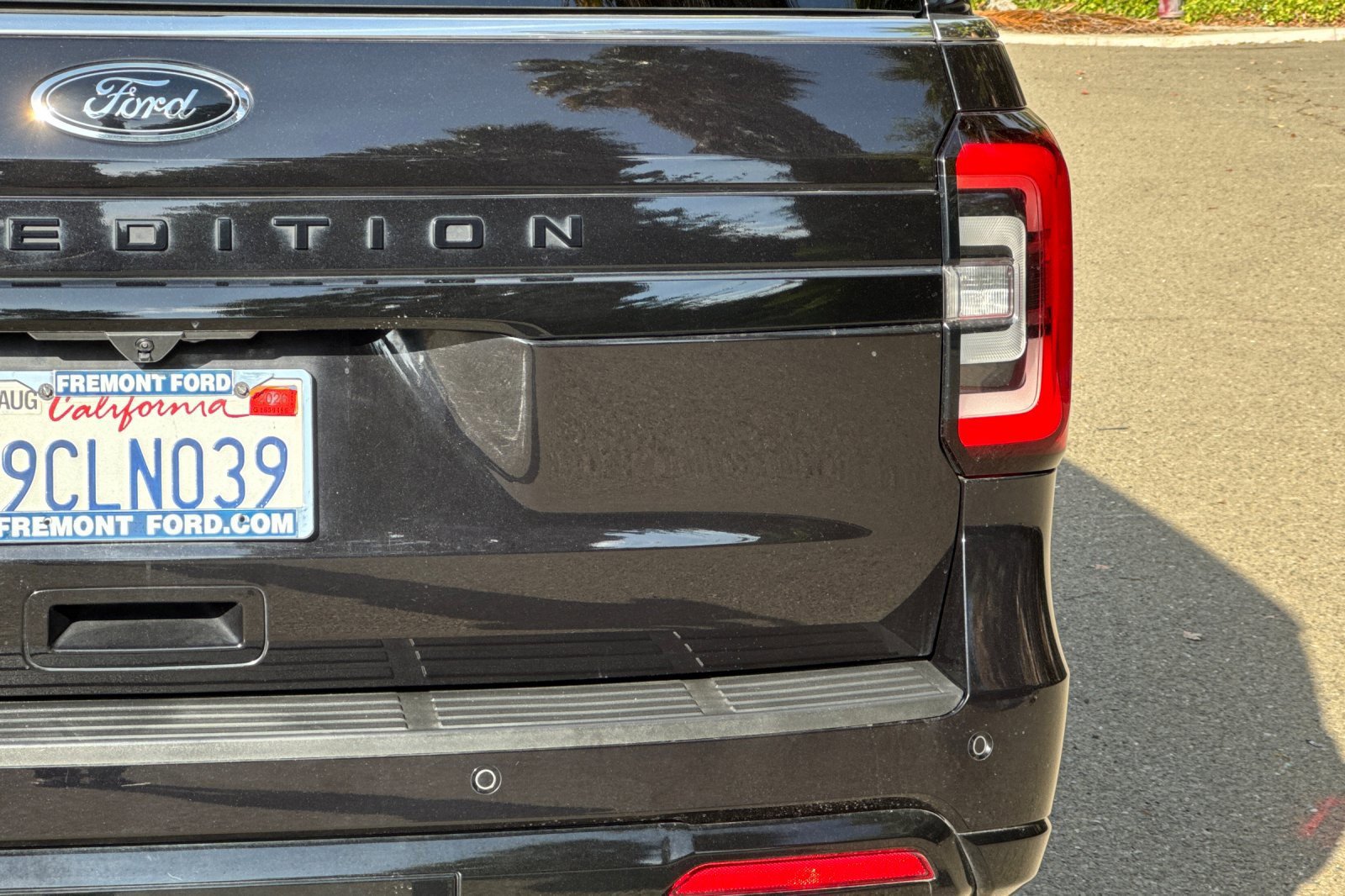 Certified 2022 Ford Expedition Limited image 52