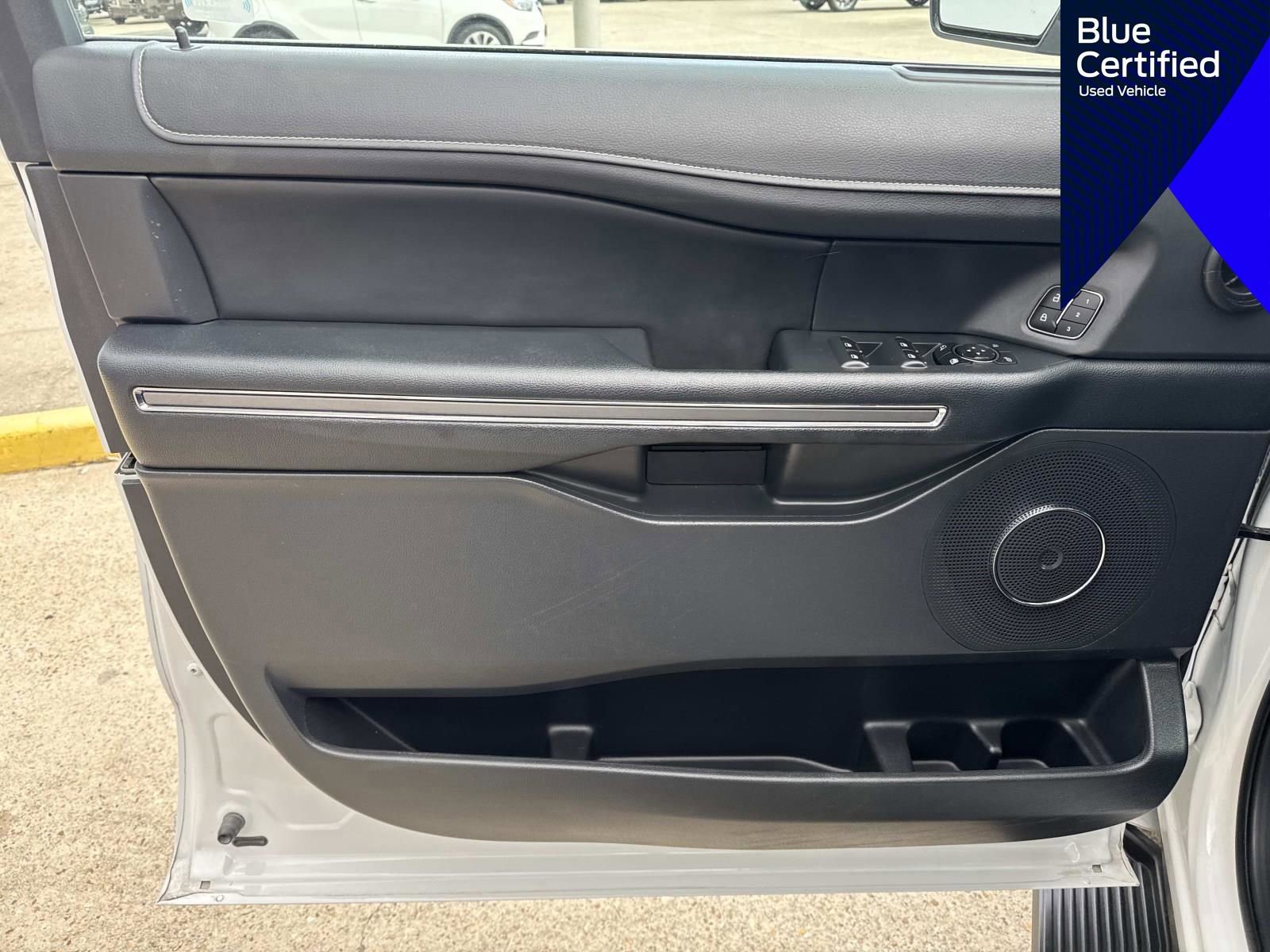 Certified 2024 Ford Expedition XLT image 27