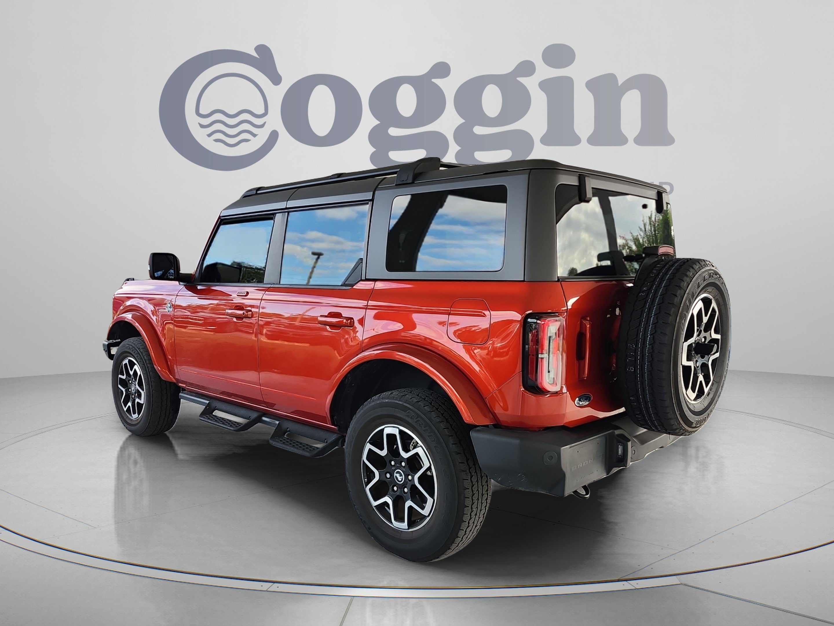 Certified 2023 Ford Bronco Outer Banks AWD/4WD image 3