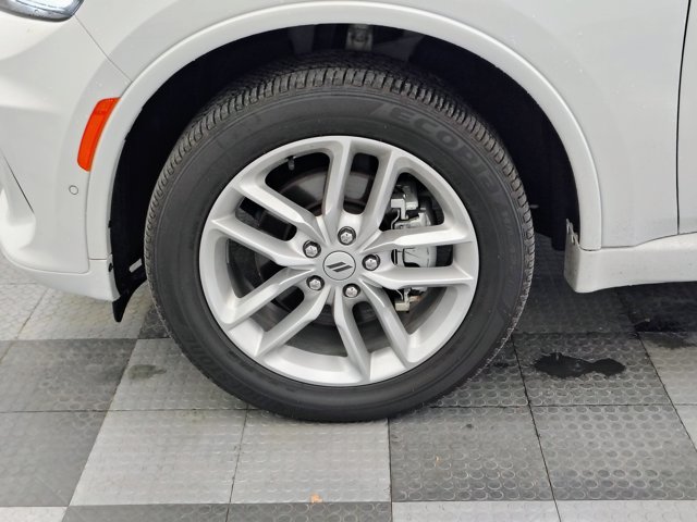 Used 2025 Dodge Durango GT AWD/4WD image 9