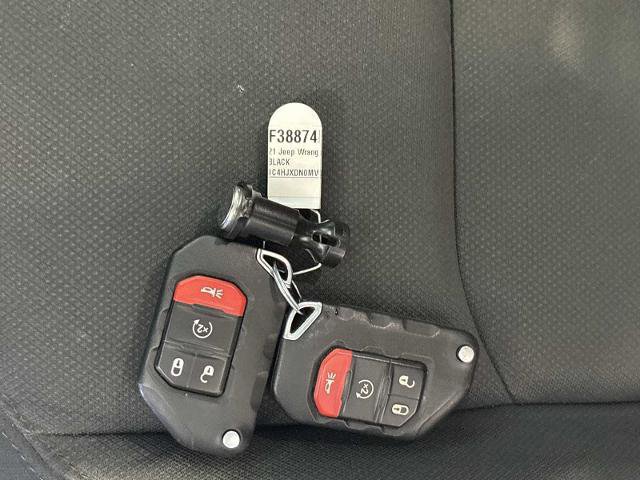 Used 2021 Jeep Wrangler Sport image 32