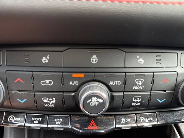Used 2026 Dodge Durango GT w/ Blacktop Package AWD/4WD image 32