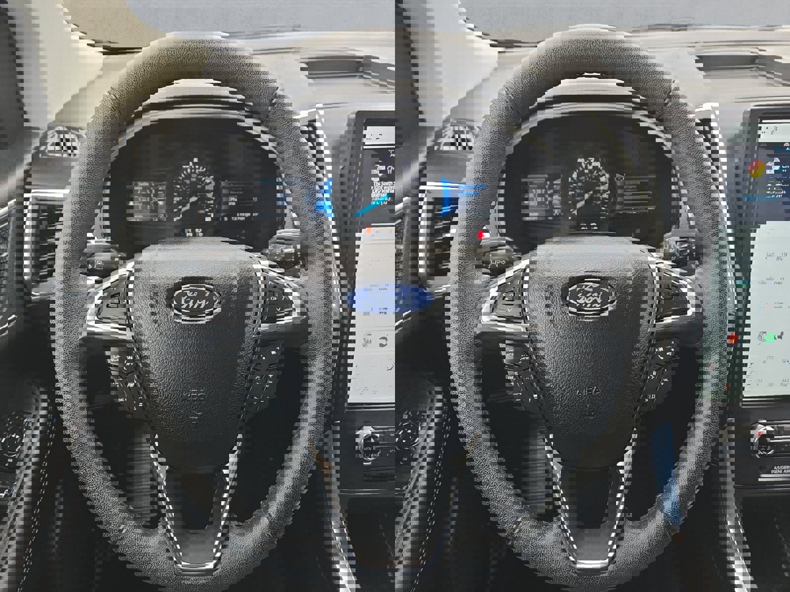 Certified 2024 Ford Edge Titanium w/ Equipment Group 301A image 13