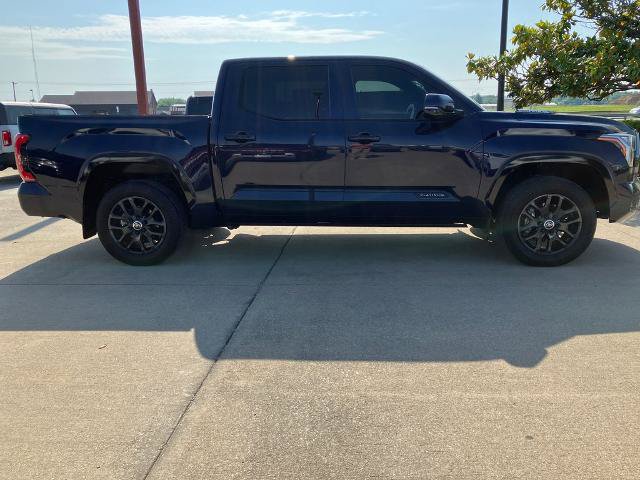 Used 2024 Toyota Tundra Platinum AWD/4WD image 6