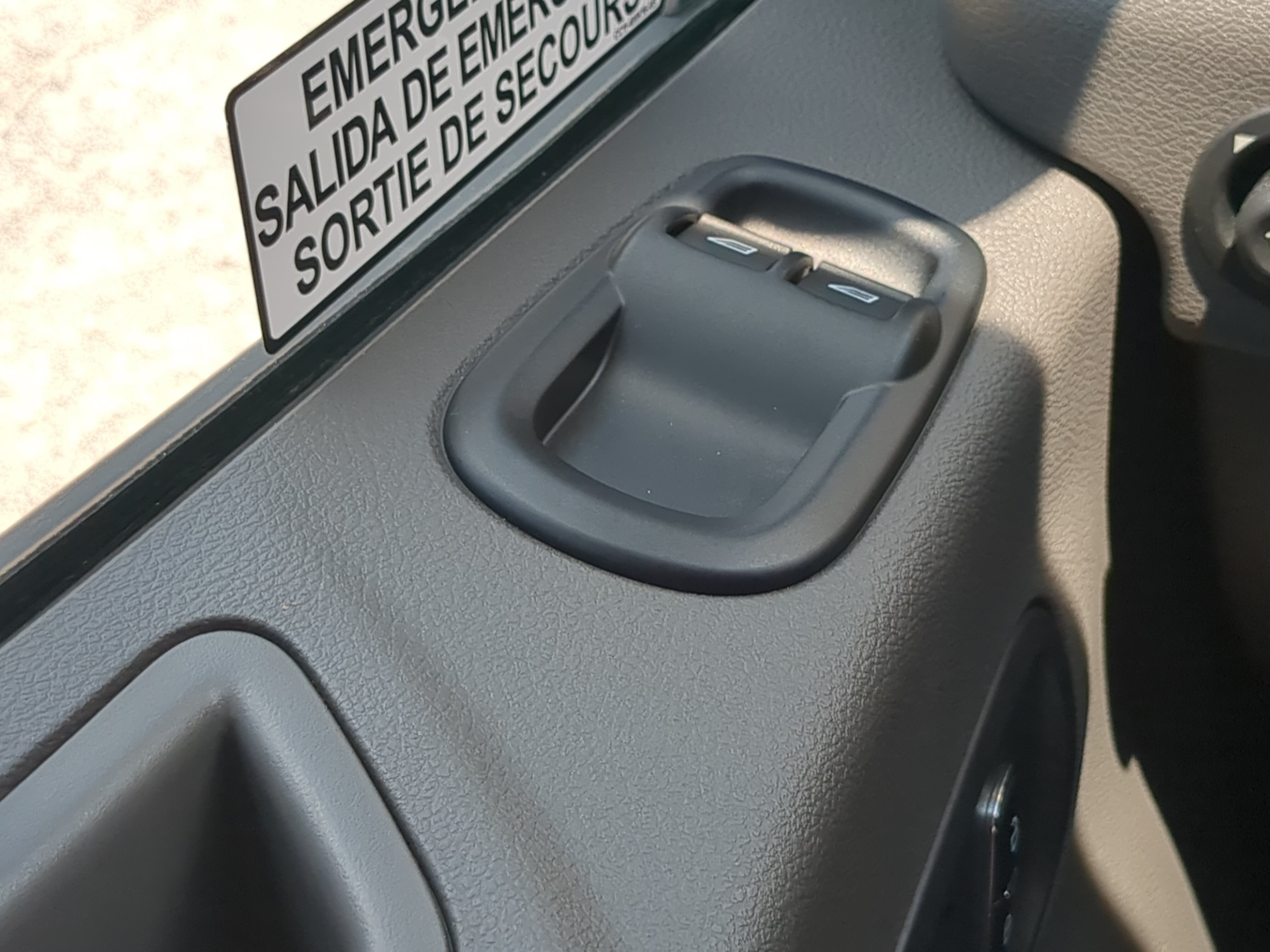 Certified 2025 Ford Transit 350 XLT RWD image 21