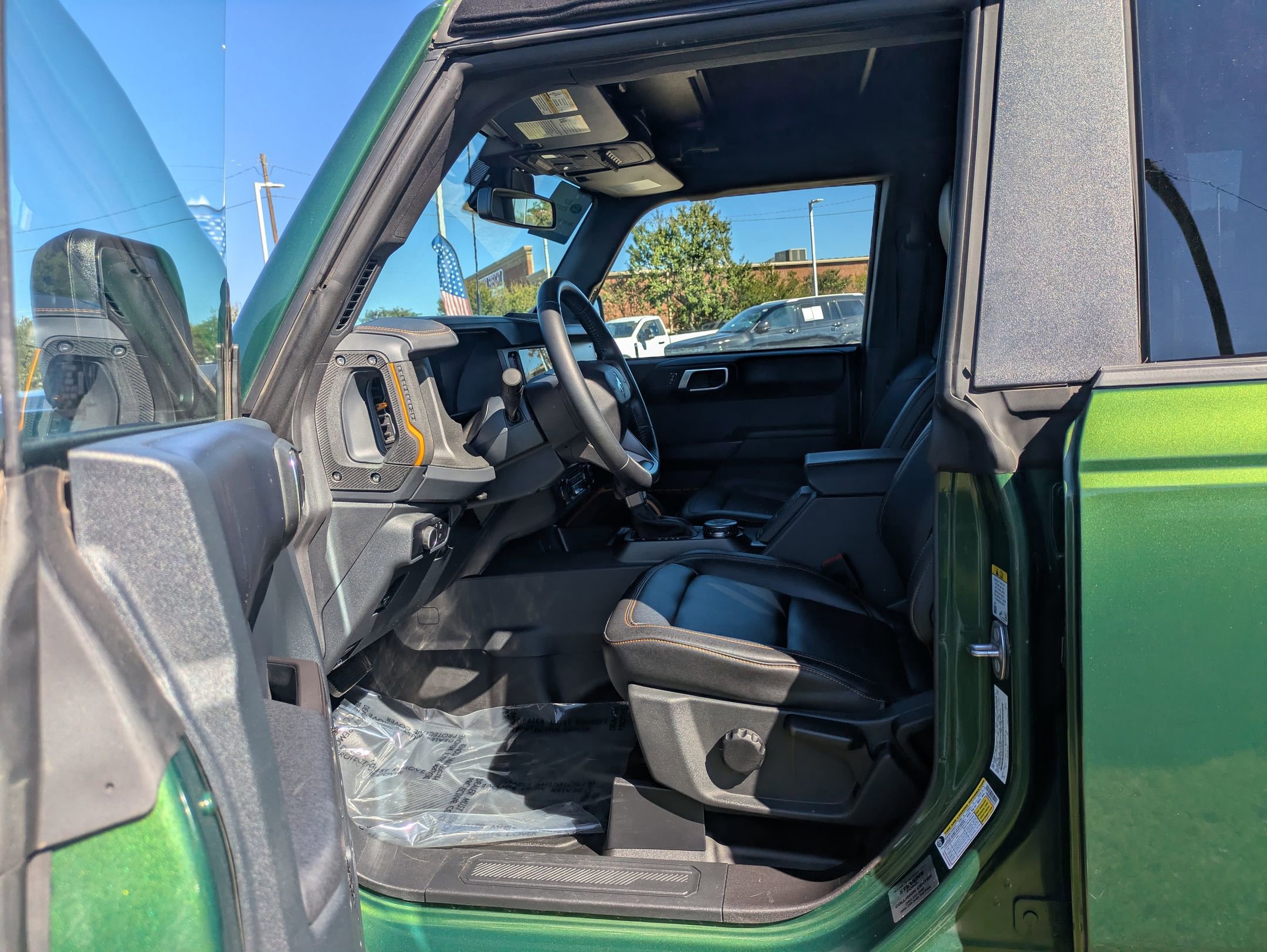 Certified 2024 Ford Bronco Badlands image 14