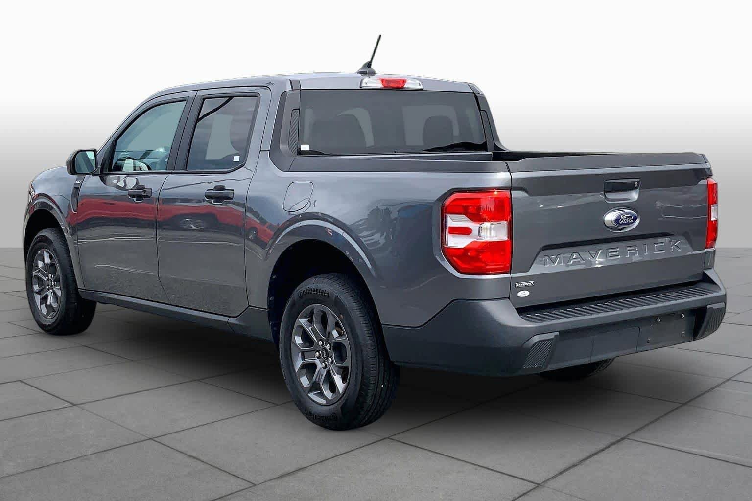 Certified 2024 Ford Maverick XLT FWD image 11
