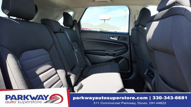Certified 2024 Ford Edge SE w/ Black Appearance Package AWD/4WD image 16