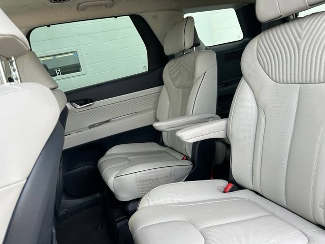 Used 2024 Hyundai Palisade Calligraphy AWD/4WD image 9