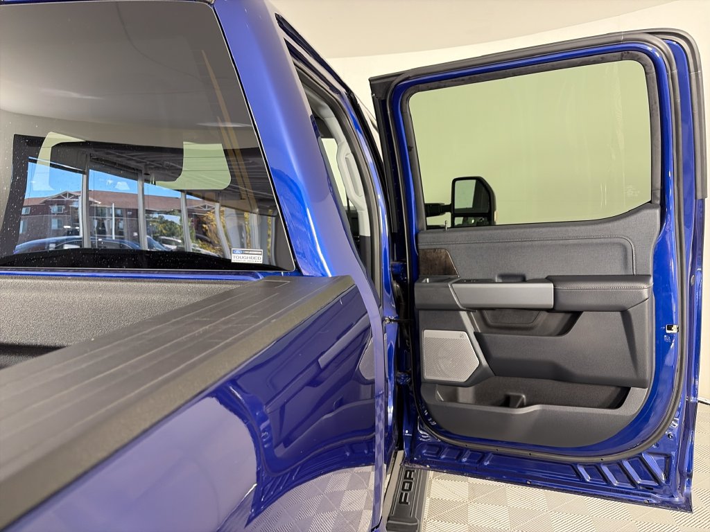 Certified 2026 Ford F350 Lariat w/ Black Appearance Package AWD/4WD image 29