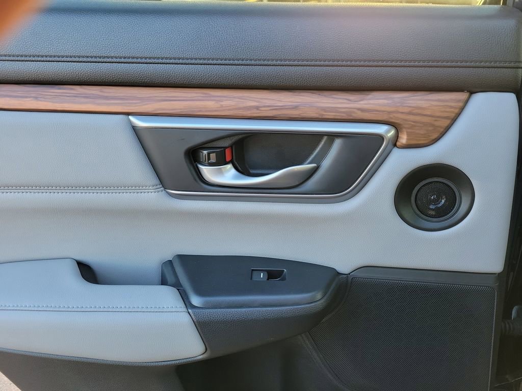 Used 2022 Honda CR-V Touring image 14