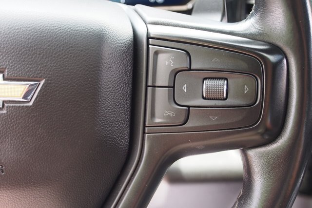 Used 2023 Chevrolet Silverado 1500 High Country w/ High Country Premium Package AWD/4WD image 24