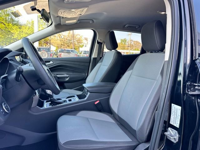 Certified 2018 Ford Escape SE w/ SE Sync 3 Package FWD image 37