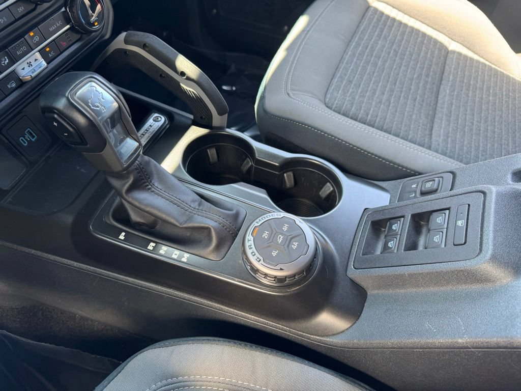 Certified 2022 Ford Bronco Outer Banks w/ Sasquatch Package AWD/4WD image 19