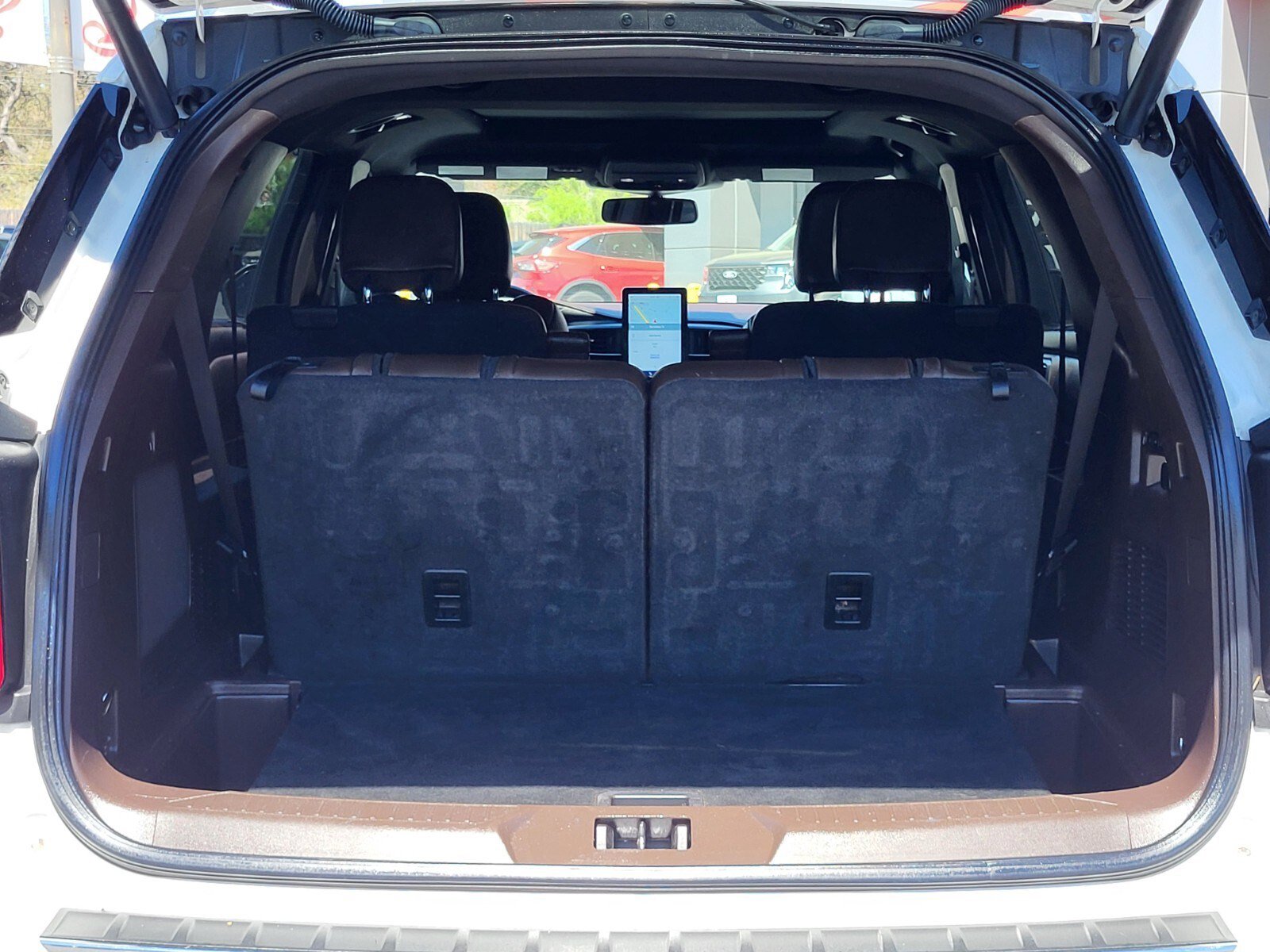 Certified 2023 Ford Explorer King Ranch w/ Technology Package image 32