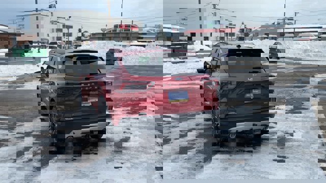 Certified 2024 Ford Escape PHEV image 8