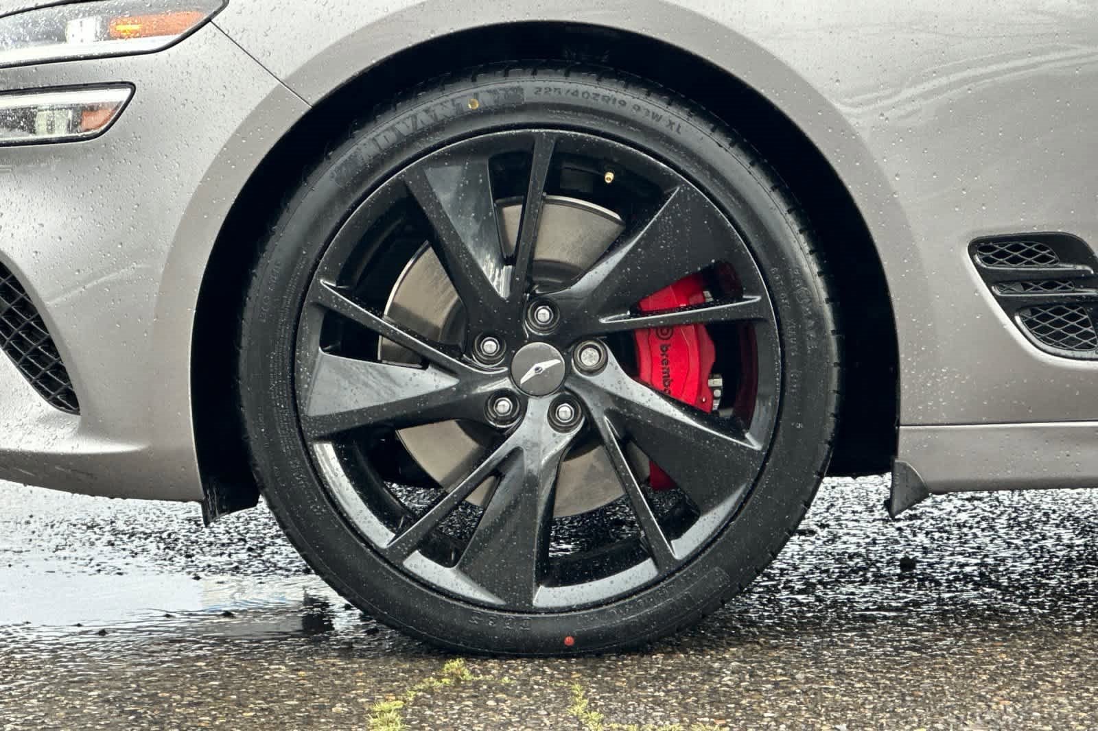 Used 2023 Genesis G70 3.3T w/ Sport Prestige Package image 26