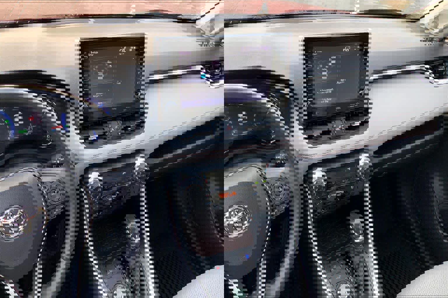 Used 2022 Toyota RAV4 Limited image 9