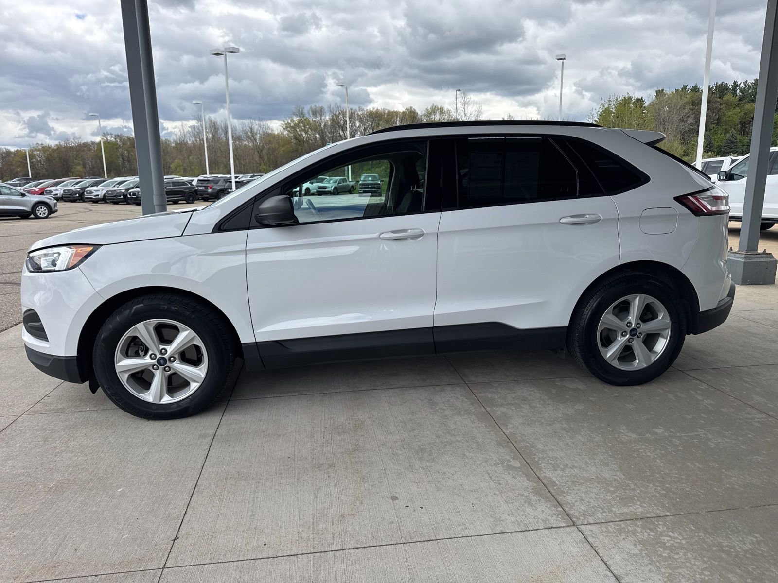 Certified 2020 Ford Edge SE AWD/4WD image 4