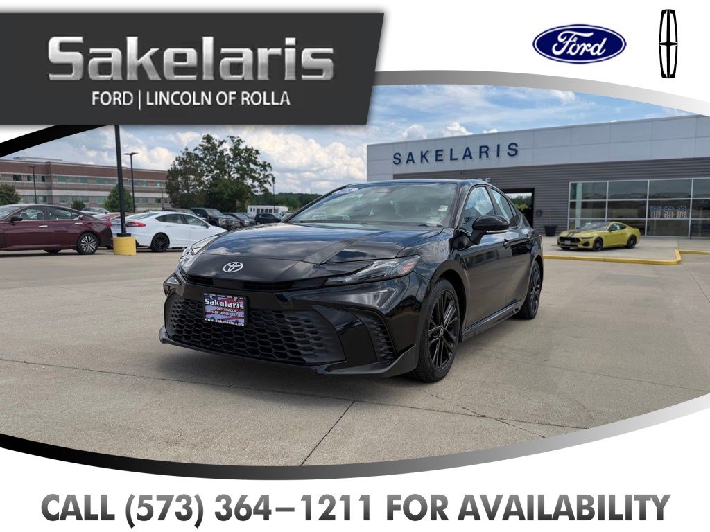 Used 2025 Toyota Camry SE