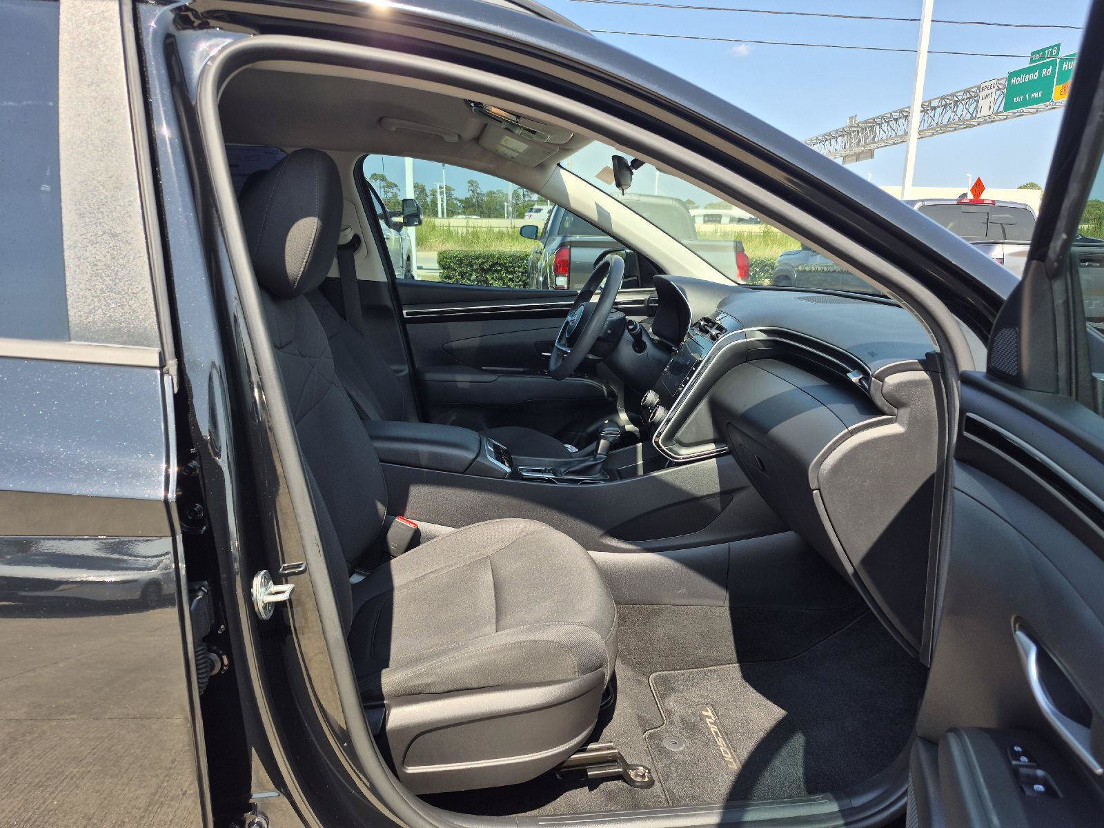 Used 2022 Hyundai Tucson SEL FWD image 9