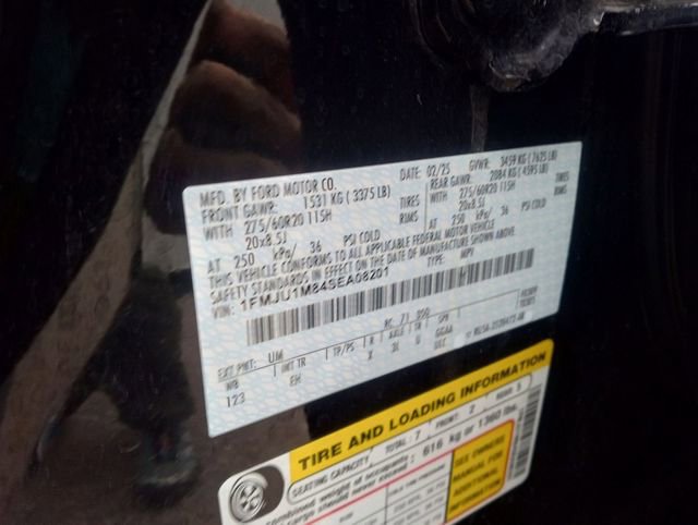 Certified 2025 Ford Expedition Platinum AWD/4WD image 11
