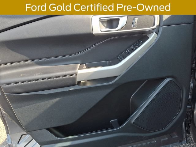 Certified 2023 Ford Explorer XLT w/ Equipment Group 202A AWD/4WD image 16