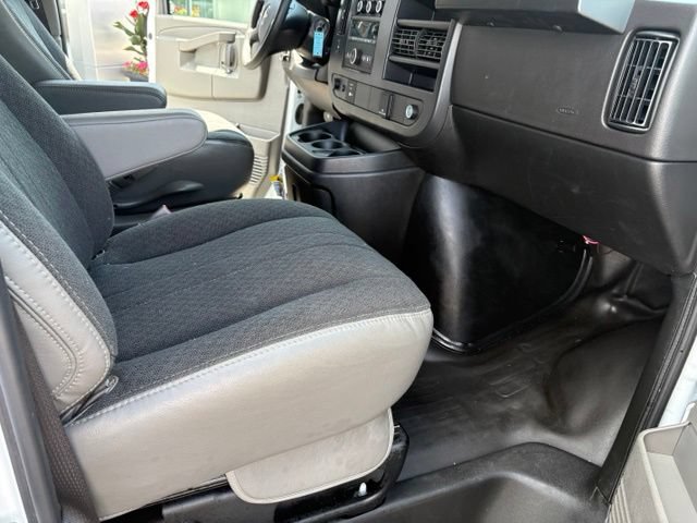 Used 2025 Chevrolet Express 2500 w/ Driver Convenience Package RWD image 25