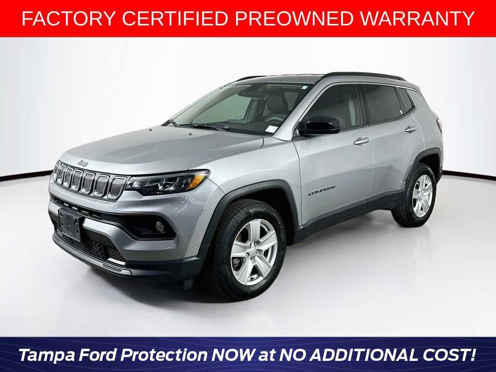 Used 2022 Jeep Compass Latitude AWD/4WD image 1