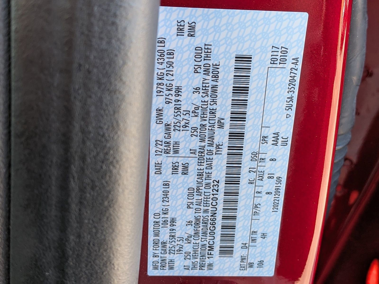 Certified 2022 Ford Escape SE w/ SE Sport Appearance Package image 15