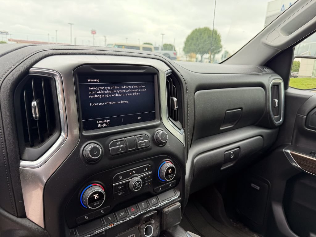 Used 2020 Chevrolet Silverado 1500 RST w/ Rally Edition AWD/4WD image 17