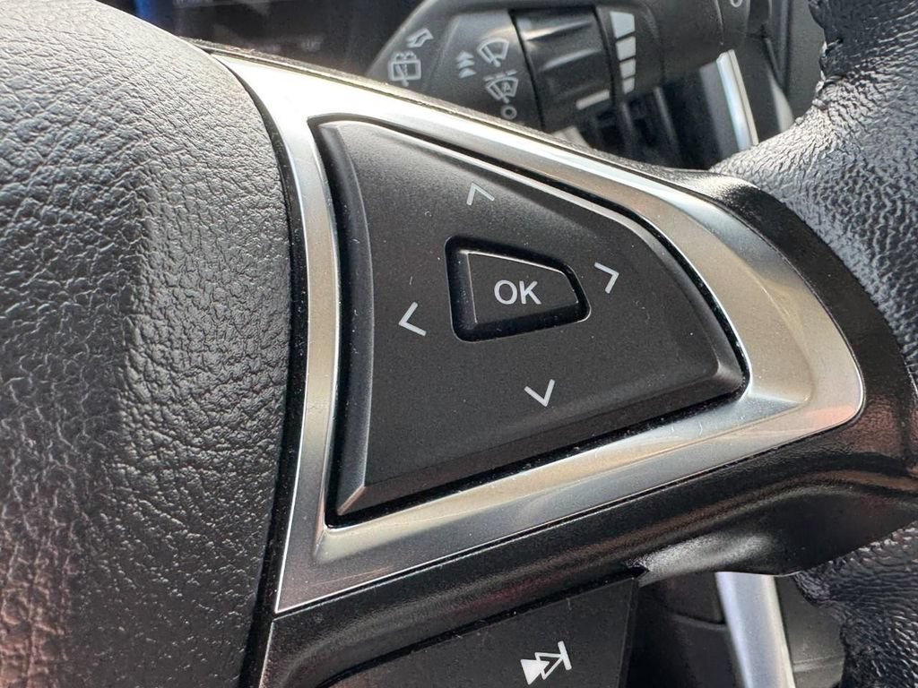 Certified 2024 Ford Edge Titanium AWD/4WD image 17