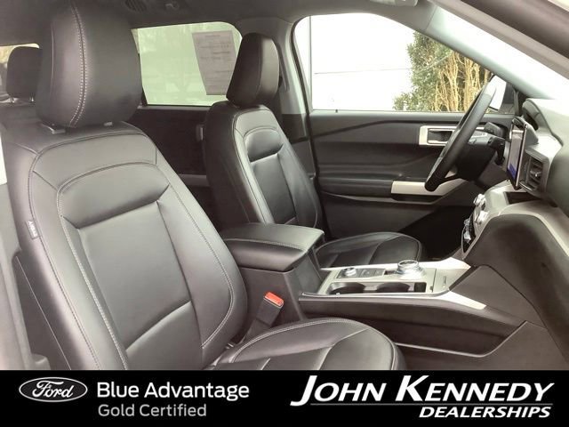 Certified 2023 Ford Explorer XLT w/ Equipment Group 202A image 25