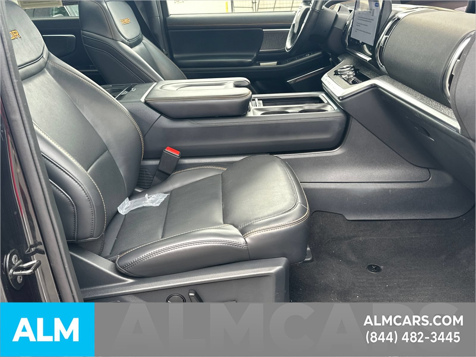 Certified 2025 Ford Expedition Tremor AWD/4WD image 15