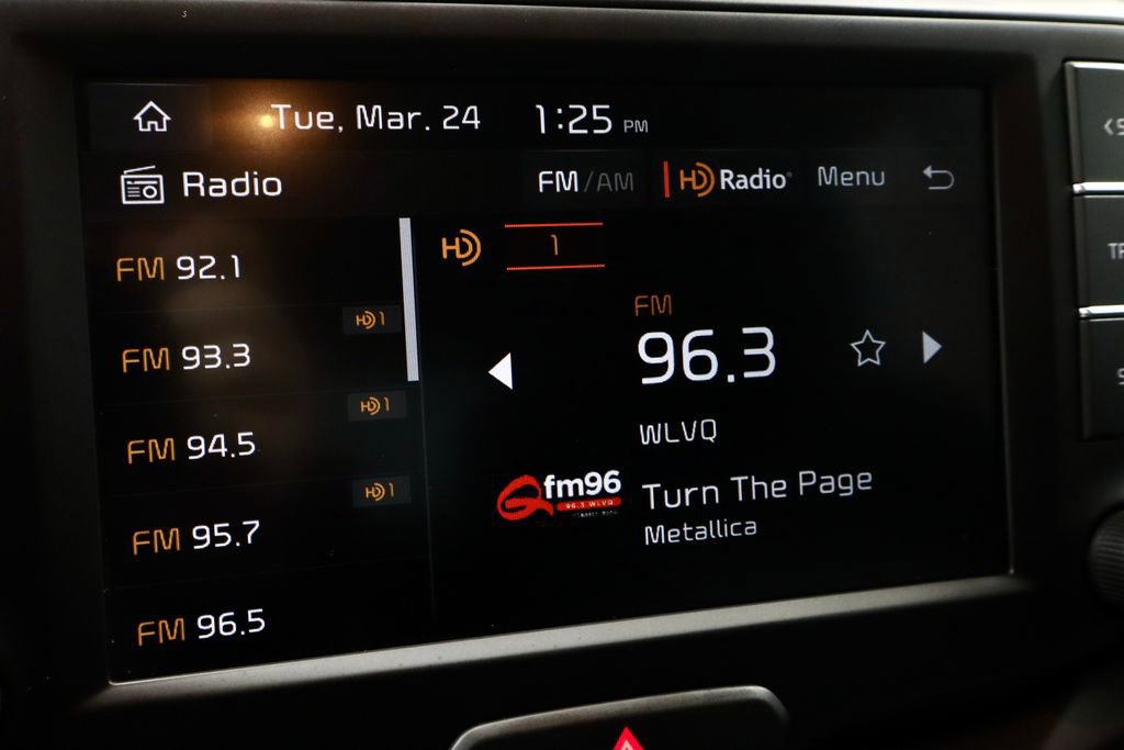 Used 2025 Kia Soul LX w/ LX Technology Package image 9